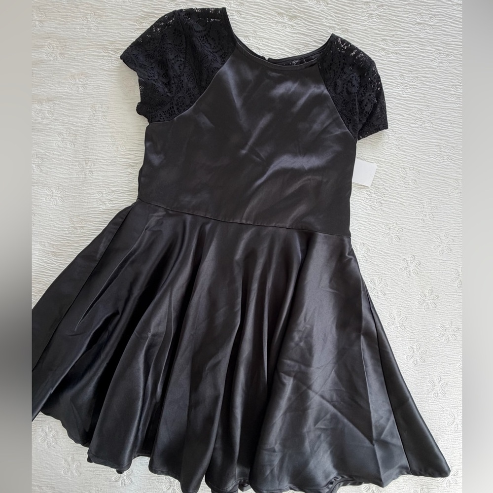 NWT Calvin Klein Girl’s Dress black satin size 14.5 - Picture 13 of 14
